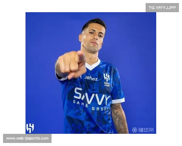 利雅得新月2比1逆转取胜 坎塞洛与特奥双双送助攻